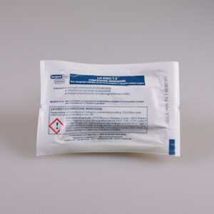 TECNO SCRUB P CEPILLO DESINF. YODO 1u. — Innvori Dental